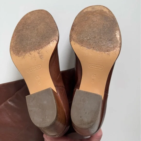 COACH Fayth brown leather riding boots. Size: 6.5. - Picture 10 of 11